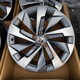 NOVÁ HALTI 19" ŠKODA ALU ANTRACIT KODIAQ 2 - 4