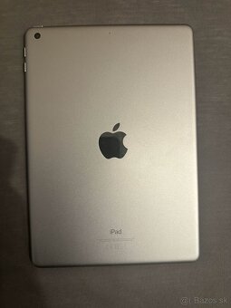 Macbook Air 2015 128gb, iPad 6. generácia 2015 128gb - 4