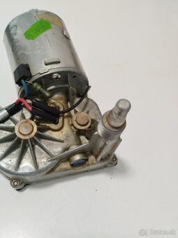 Motorček zadného stierača na š favorit - 4