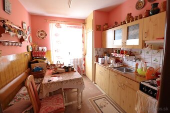 Na predaj priestranný 3-izbový byt v tichej lokalite - 4