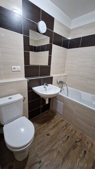 Prenájom garsónka v podkroví-čiastočne zariadená - 4