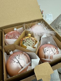 Sklenene vianocne ozdoby, rozne vid foto - 4