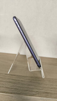 Apple iPhone 11 64GB - 100% batéria - 4