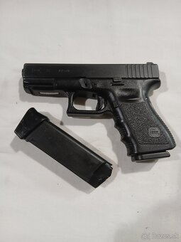 Predám pištoľ Glock 19 - 4