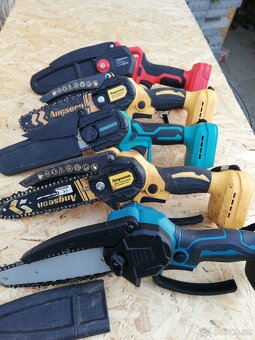 Akumulátorová píla 18V - 4