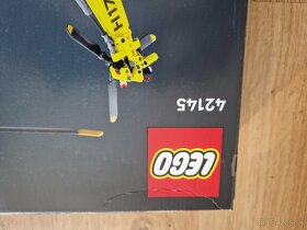 Lego Technic 42145 - 4