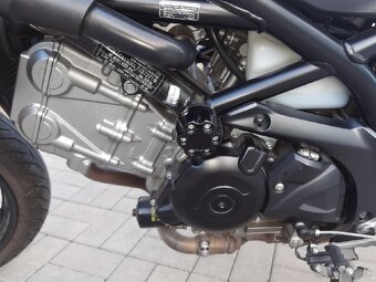 Suzuki sv 650 2020 - 4
