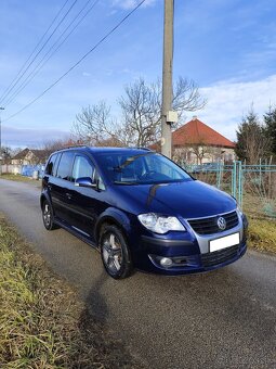 VW Touran Cross 2.0 automat NOVÁ STK - 4