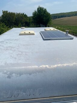 Obytny prives Knaus Südwind – 1200 kg - 4
