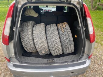 Ford focus C-Max - 4