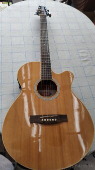 Akustická gitara - 4