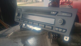 BMW E90 rádio - 4