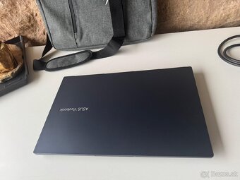 ASUS Vivobook 15 OLED X1503ZA - 4