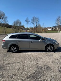 Toyota Avensis Combi T27 2.0 D4D - 4