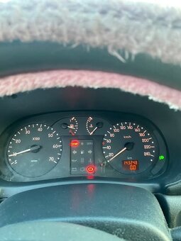 Renault clio - 4