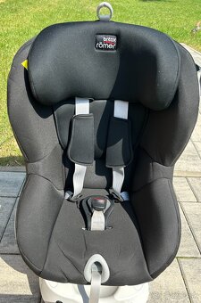 Britax Römer Dualfix - 4