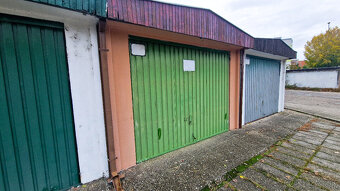 Garáž v meste Levice - 4