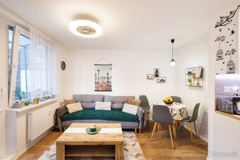 Na predaj zrekonštruovaný 3-izbový byt Sídlisko III - 4