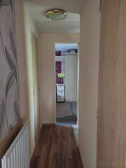 Mobilheim - chalupa neďaleko od Nitry. Nitr. Hrnčiarovce - 4