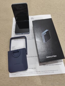 Samsung z Flip 6 - 4