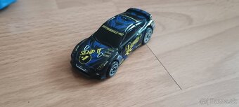 Hotwheels RC Nissan GTR - 4