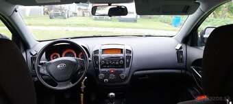 Kia Ceed - 4