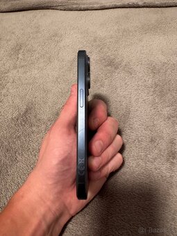 iPhone 15 Pro 256 G - 4