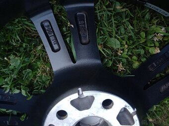 17"5x112 SEAT,AUDI,VW,ŠKODA MERCEDES, hliník.disky - 4