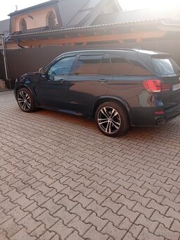 Predám BMW X5 50 m paket - 4