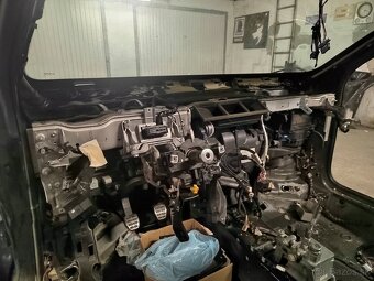 Karoséria + diely VW Eos - 4