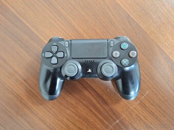 Sony PlayStation 4 500GB - 4