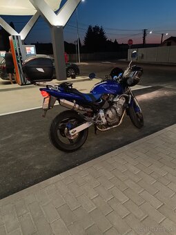 Honda Hornet 600 - 4