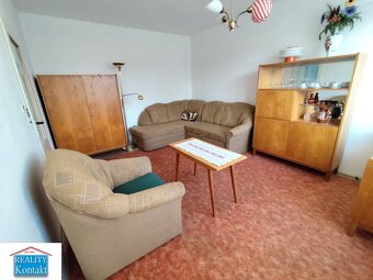 Ponúkame na prenájom 1-izbový byt v Nových Zámkoch - 4