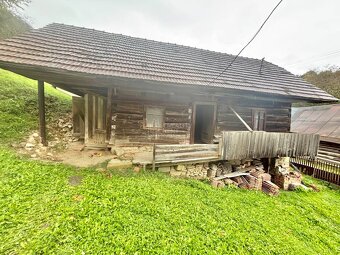 Predaj pôvodného RD v pokojnej časti Budatínska Lehota - 4