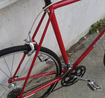 Predám nový cestný Favorit model Force Performance. - 4