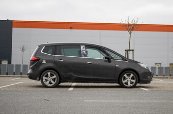 Opel Zafira 2013 - 4