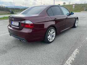BMW E90 140 000km - 4