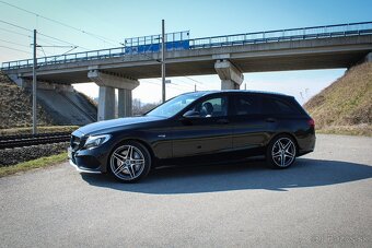 Mercedes-Benz C trieda Kombi Mercedes-AMG 43 4matic A/T - 4