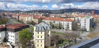 EXKLUZÍVNE- zrekonštruovaný 3 izb. byt s výnimočným výhľadom - 4