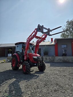 TYM 5025C s čelným nakladačom - 4