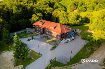RADO | Chata pod Ostrým vrchom | Soblahov - 8303 m2 pozemok - 4