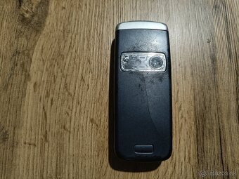 Nokia 6020 na náhradné diely/opravu - 4