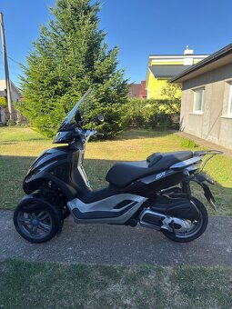 2017 Piaggio MP3 300 LT - stačí Vp skupiny B - 4