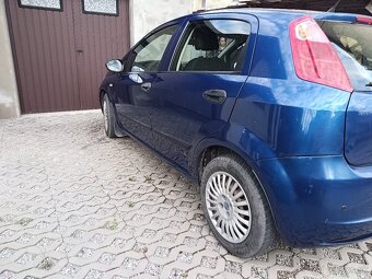 Predám Fiat Grande Punto 1.2 . - 4