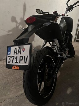 KTM DUKE 125 - 4