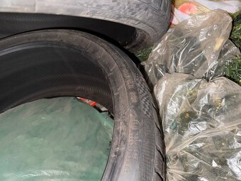 Continental 235/45 r20 zimné pneu 2ks - 4
