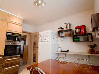 Priestranný 5- izbový byt na sídlisku Východ v Michalovciach - 4