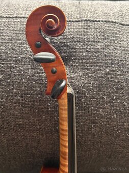 Husle - 4