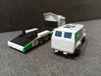 Matchbox Kenworth Racing Transporter #25, Hendrick - 4