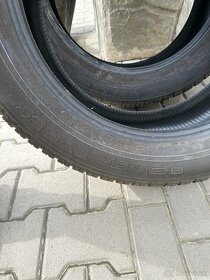 Nokian Tyres 265/50R20 - 4